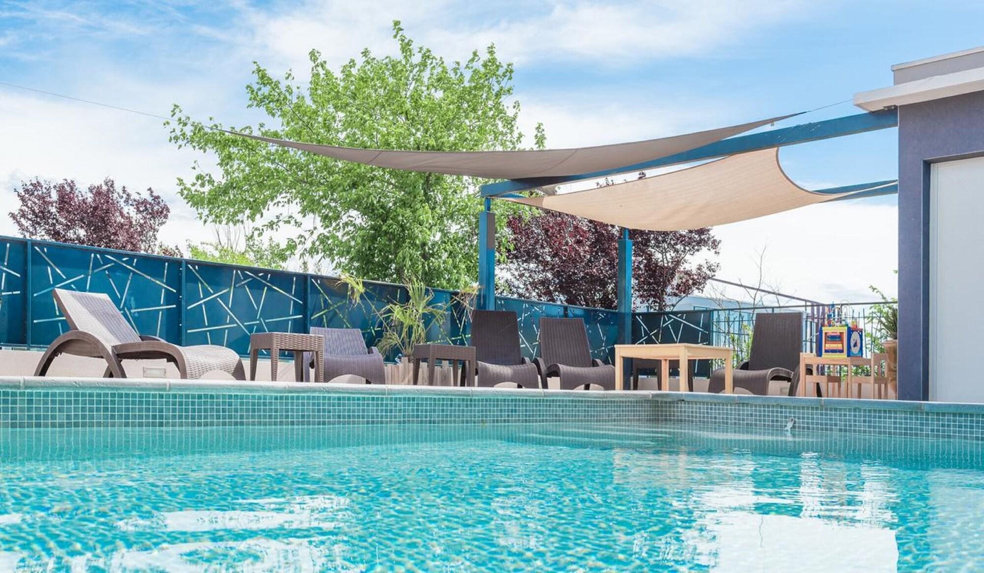 Sure Hotel By Best Western Beziers Le Monestie Boujan-sur-Libron Exteriör bild