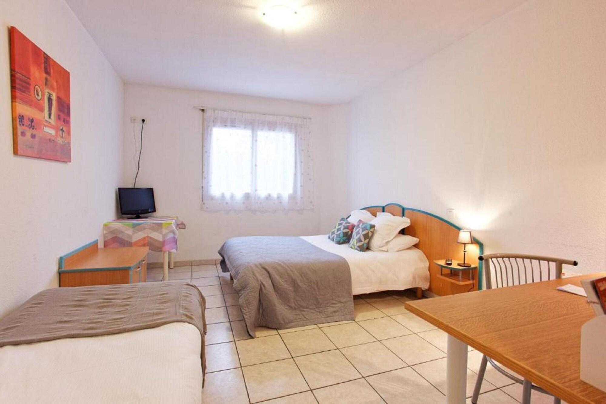 Sure Hotel By Best Western Beziers Le Monestie Boujan-sur-Libron Exteriör bild