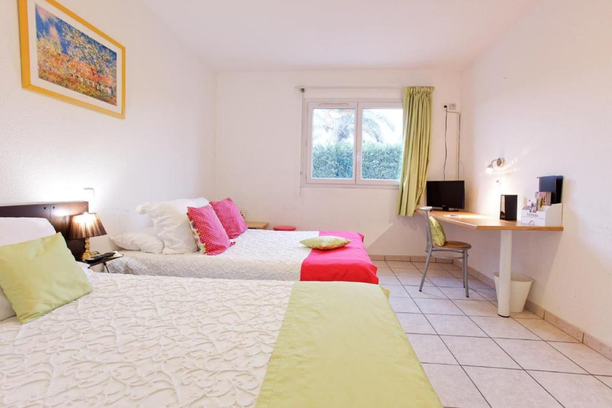 Sure Hotel By Best Western Beziers Le Monestie Boujan-sur-Libron Exteriör bild