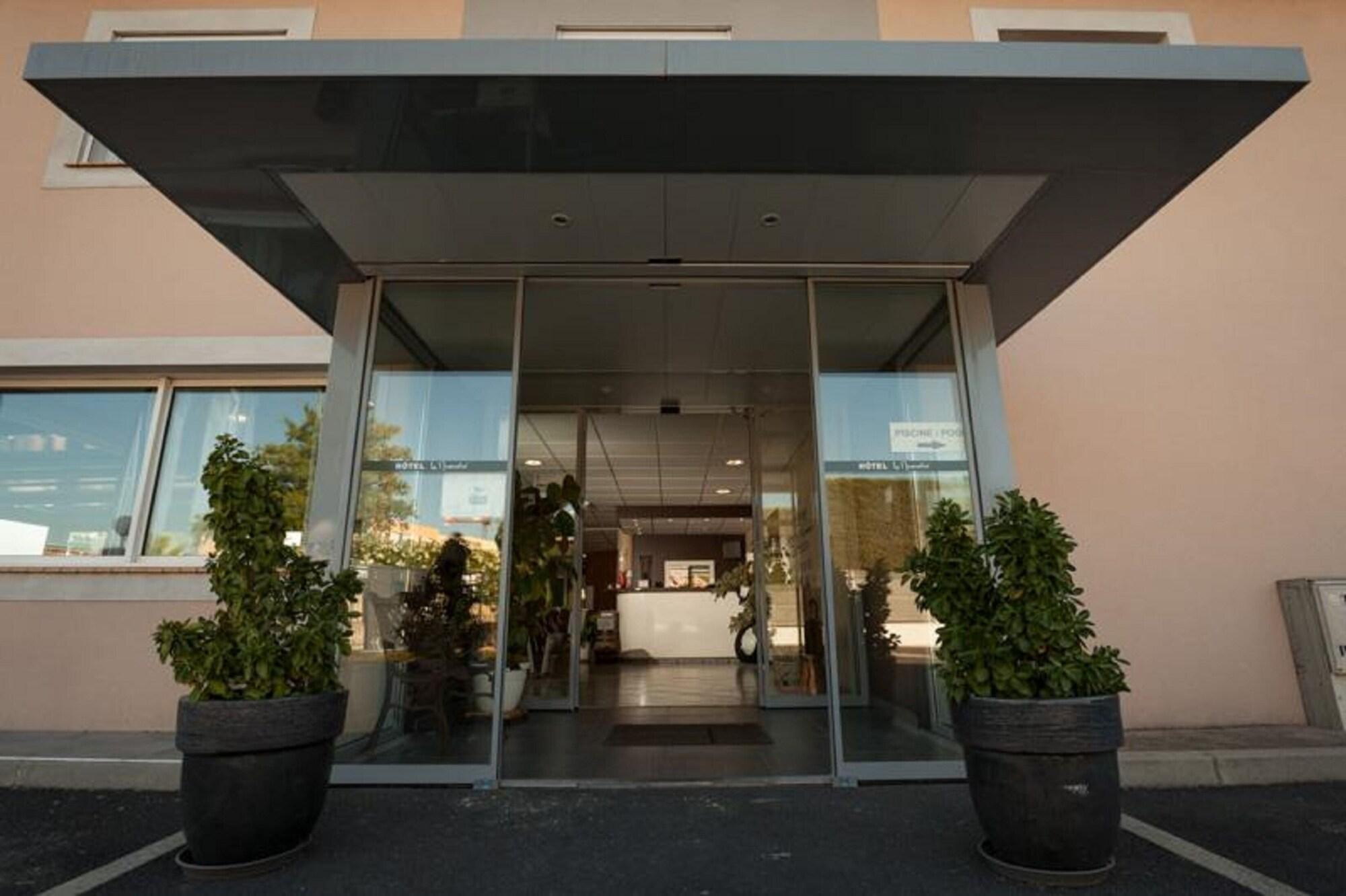 Sure Hotel By Best Western Beziers Le Monestie Boujan-sur-Libron Exteriör bild
