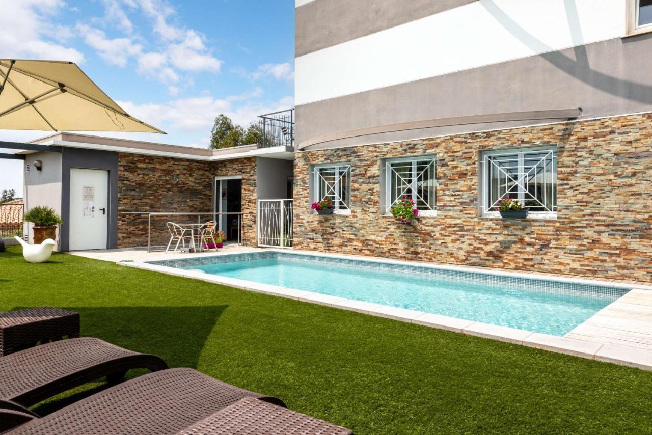 Sure Hotel By Best Western Beziers Le Monestie Boujan-sur-Libron Exteriör bild